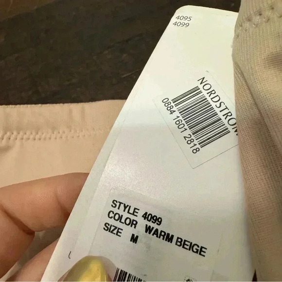 NWT TC Fine Intimates Shape Away Hi-Waist Thigh Slimmer with Back Magic M - Picture 6 of 6